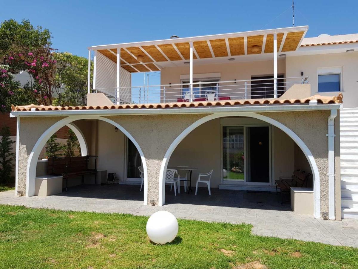 Vila Casa Denva Kalivia Thorikou Exteriér fotografie