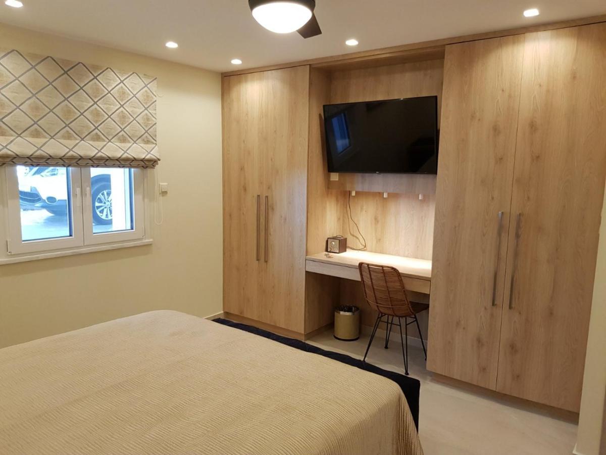 Vila Casa Denva Kalivia Thorikou Exteriér fotografie